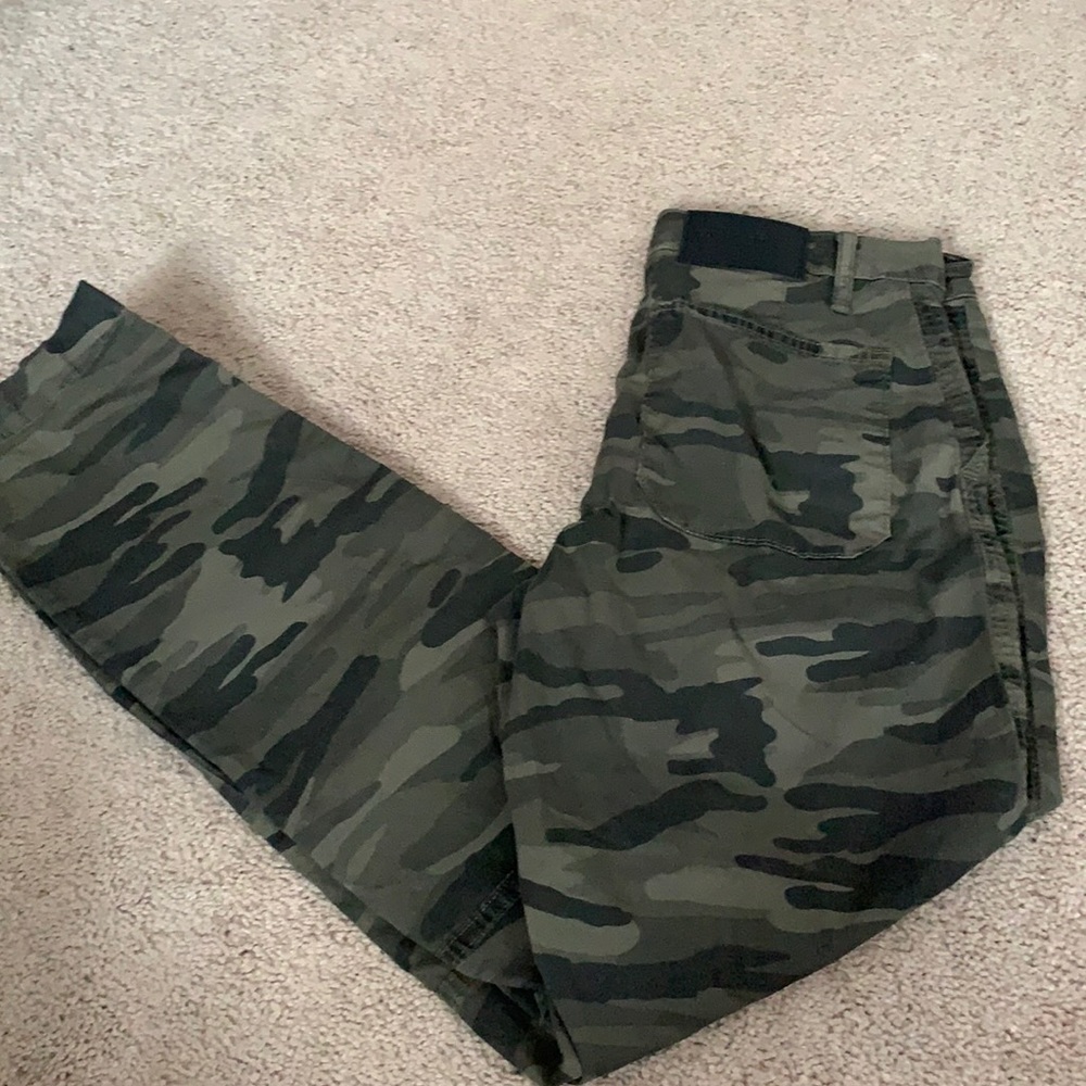 Lucky brand camo pants
